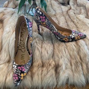 Sam Eldeman Flower Heels